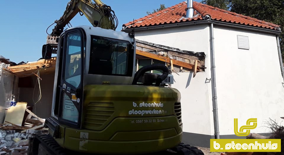 Sloop/renovatie van oud dorpshuis van Sint Annen