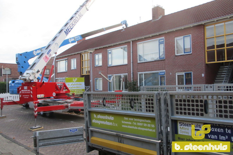 Sloop en aardbevingsbestendige herbouw van 45 schoorstenen in Appingedam